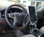 2019 Toyota Land Cruiser Interior