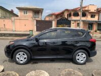 Toyota RAV4 LE 2015 Model Ex